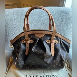 Like new Louis Vuitton Tivoli GM SA rank second hand